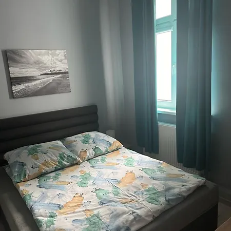 Apartament Na Fali - *